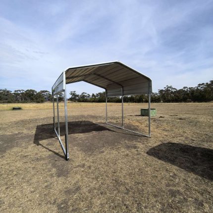 Horse Shelter 3.3(W)x3.6(D)x2.8(H)m Easy Assembly & Portable - Image 6
